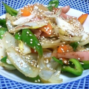 魚肉ソーセージとお野菜の炒めもの